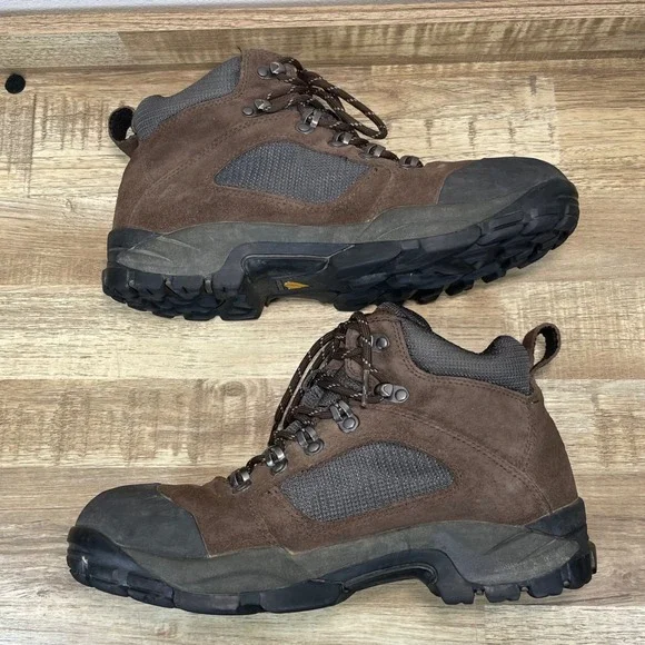 Vasque GTX Gore-Tex Ranger Waterproof Hiking Boots Brown Mens 9.5 Outdoor Medium